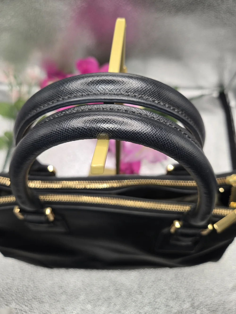 Authentic Tory Burch Robinson Black Saffiano Leather Dbl Zip Satchel Crossbody